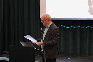 Dr. Sárkány Péter - Értelem és személyiségképzés egy metamodern korban